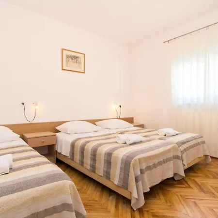Apartman Ivo *