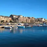 Ivo *