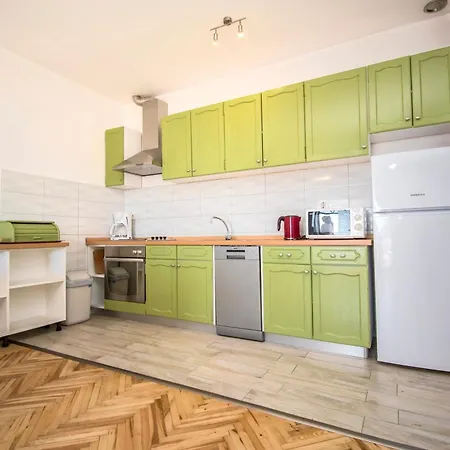 Ivo - 500 M To Sandy Apartman Ljubac (Zadar)